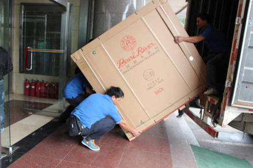 泾川钢琴贵重工艺品无忧运